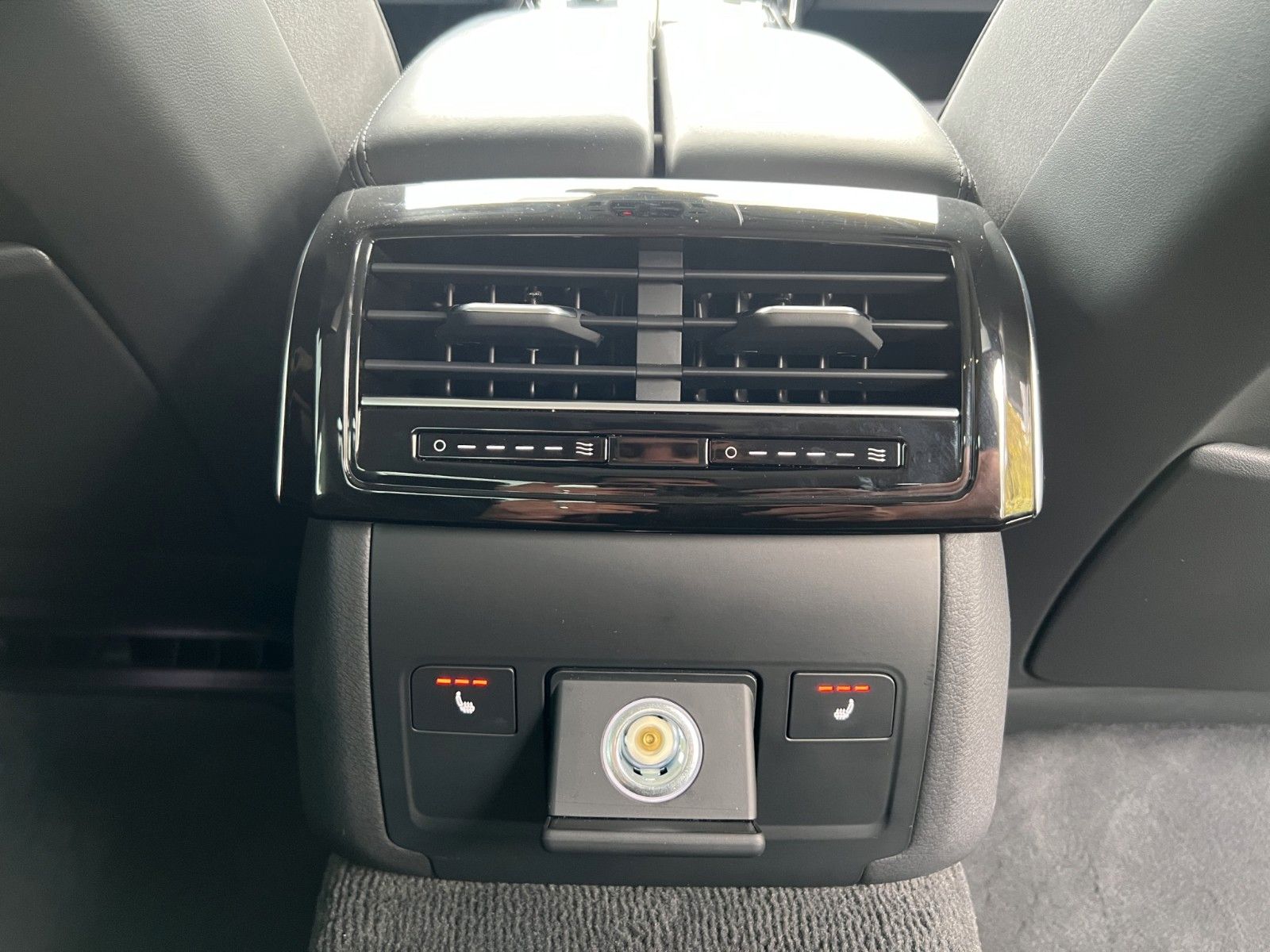 Audi A8 50 TDI quattro - Samsaru's Car Outlet