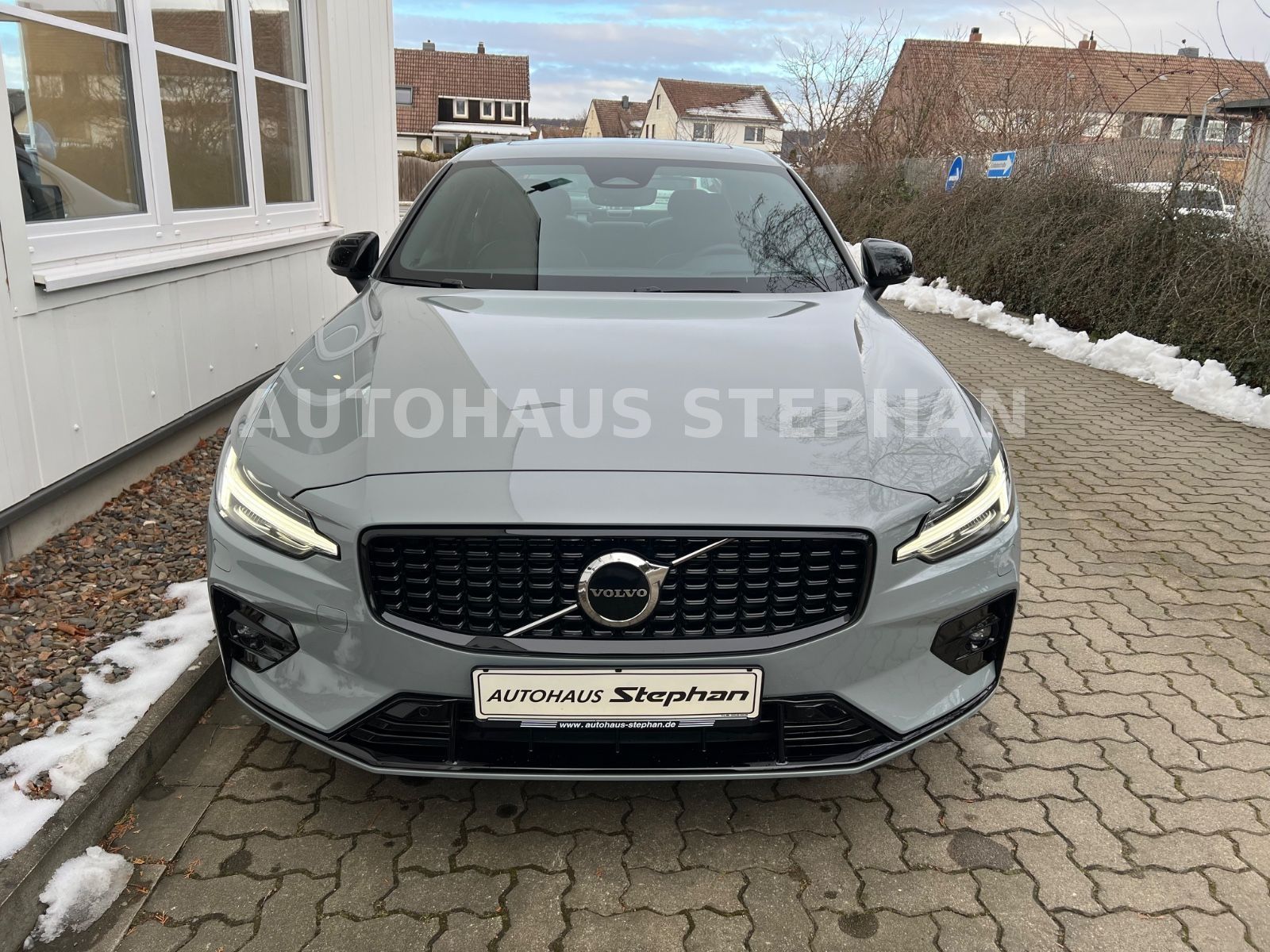 Volvo S60 B5 AWD Automatik Ultimate Dark AHK -38%