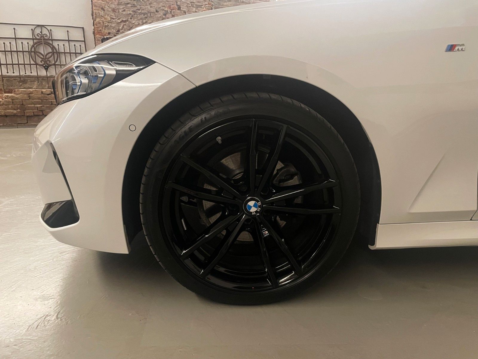 BMW 320d xDrive M Sport - Samsaru's Car Outlet