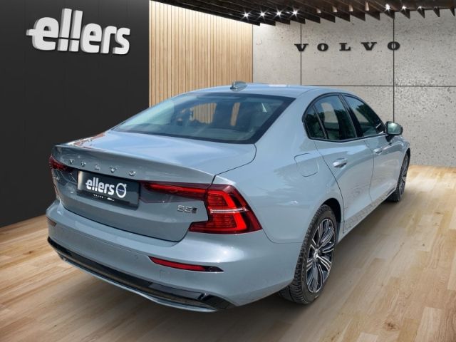 Volvo S60 B5 AWD Plus Dark Abstandstempomat  el. Sitze