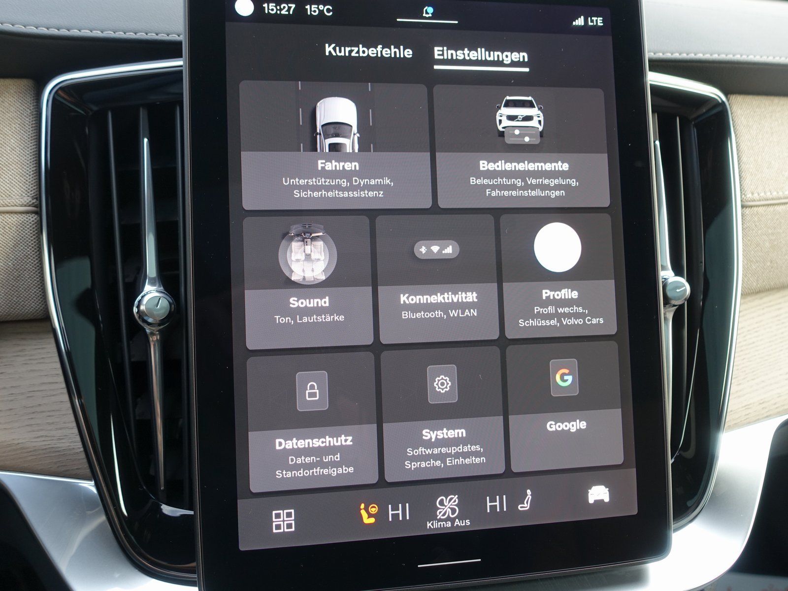 Volvo XC90 Ultra T8 AWD/Massage/B&W/Pano/360°/FourC