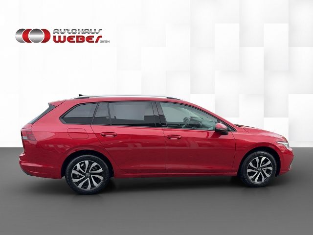 Volkswagen Golf VIII Variant 1.0TSI LIFE - Samsaru's Car Outlet
