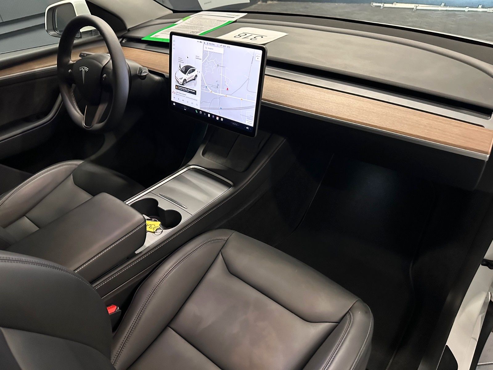 Tesla Model Y RWD *1.HAND*Wärmepumpe*