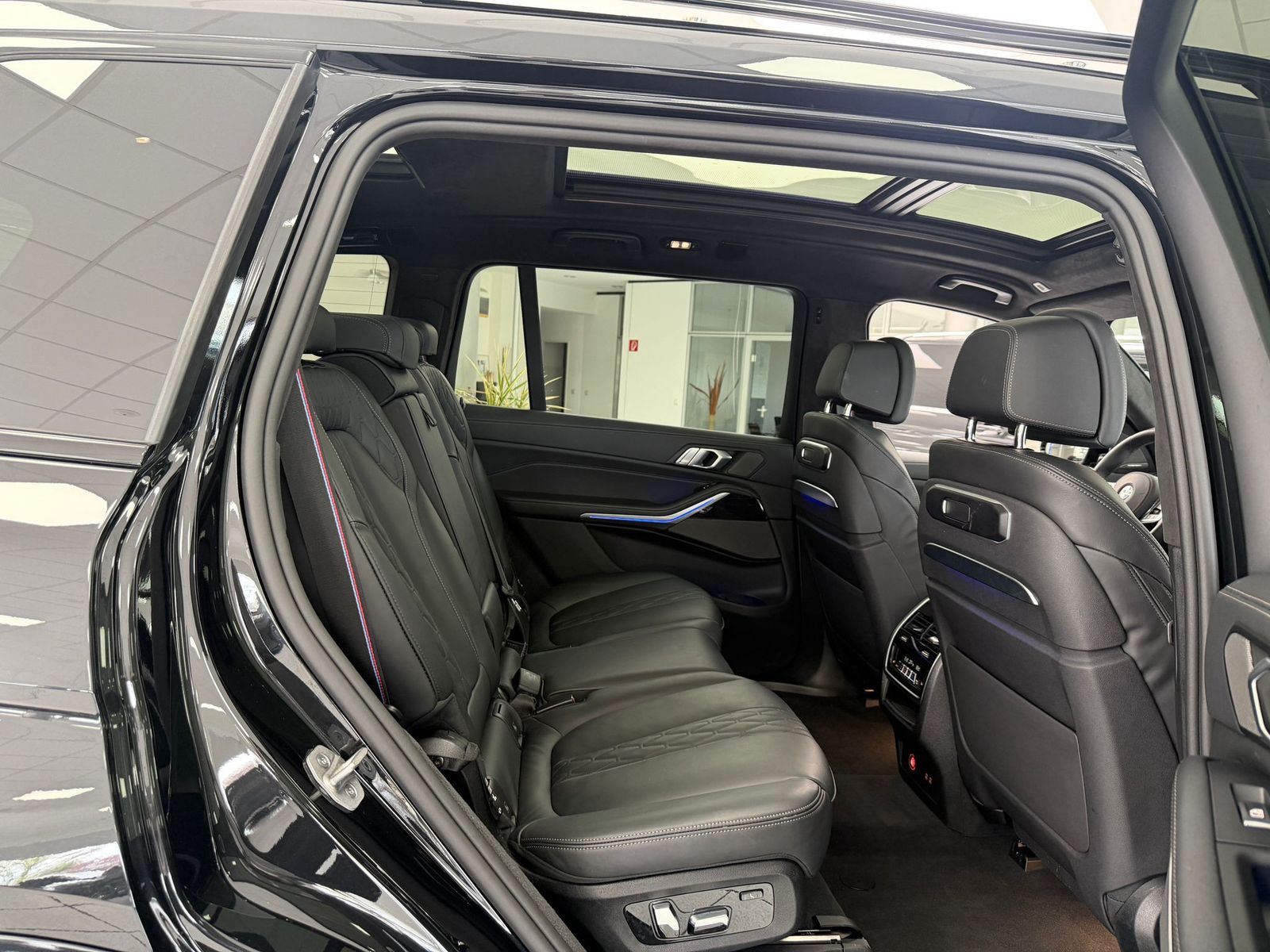 BMW X7 xD40d M Sport Pro*PANO-SKY*HUD*STHZG*H-K*SOFT