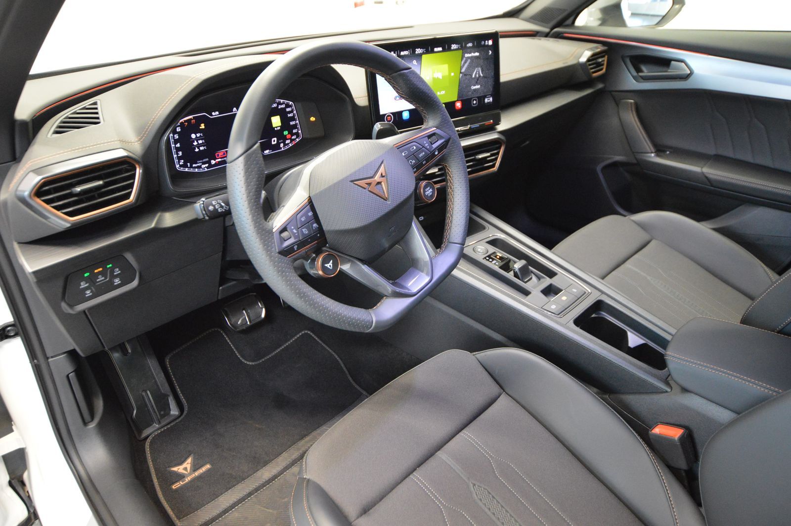 Cupra Formentor VZ 2.0 TSI 4Drive - Samsaru's Car Outlet