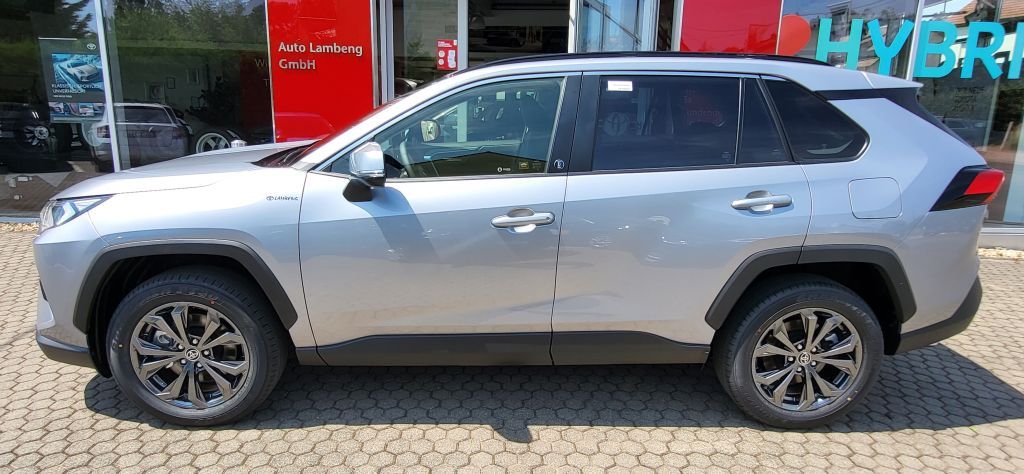 Toyota RAV 4 2.5 4x2 Hybrid - Samsaru's Car Outlet