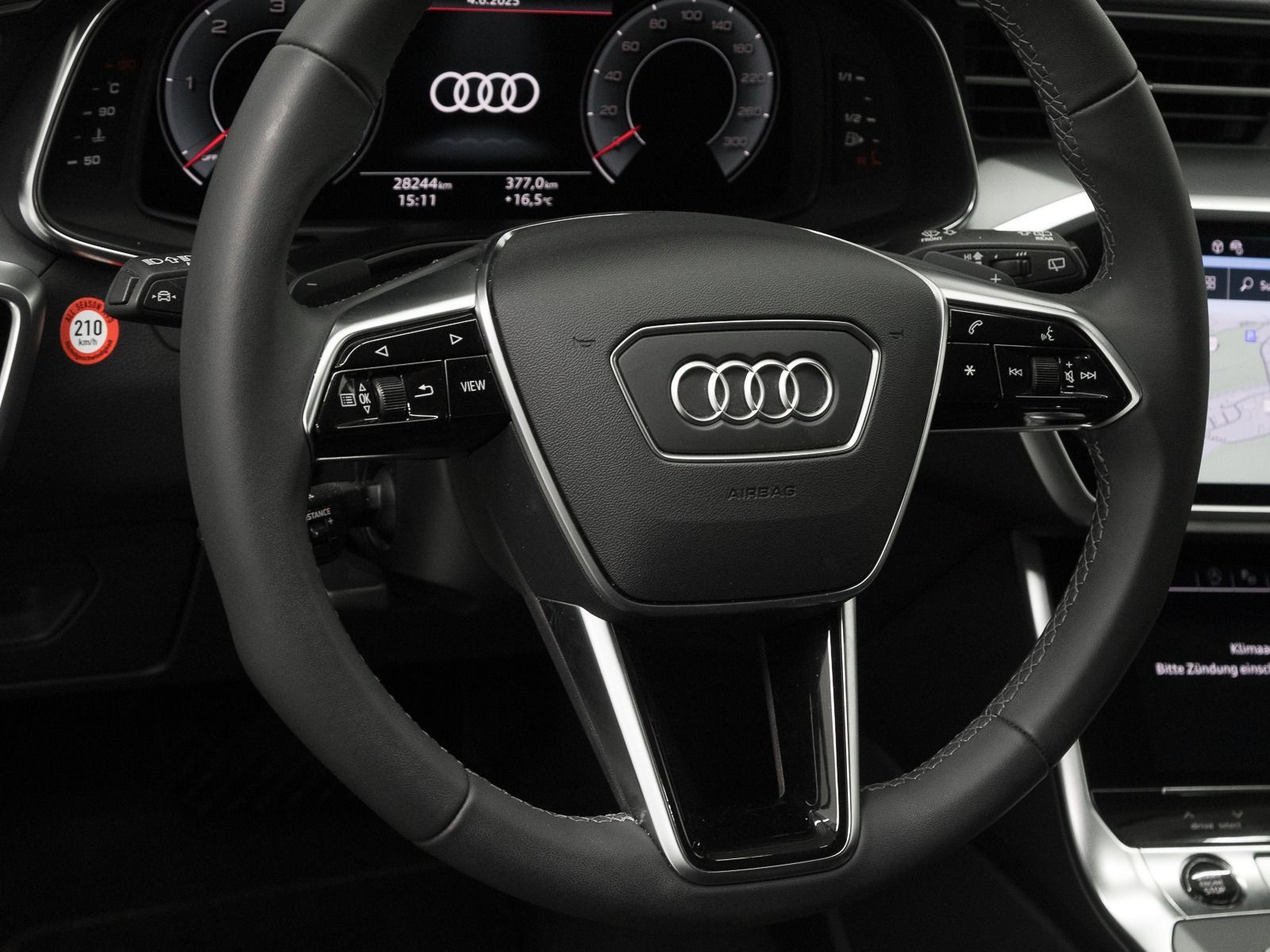 Audi A6 Avant 40 TDI Q S LINE - Samsaru's Car Outlet