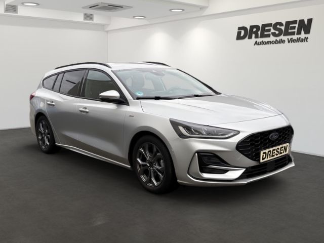 Ford Focus Turnier ST-Line X Automatik AHK-abnehmbar