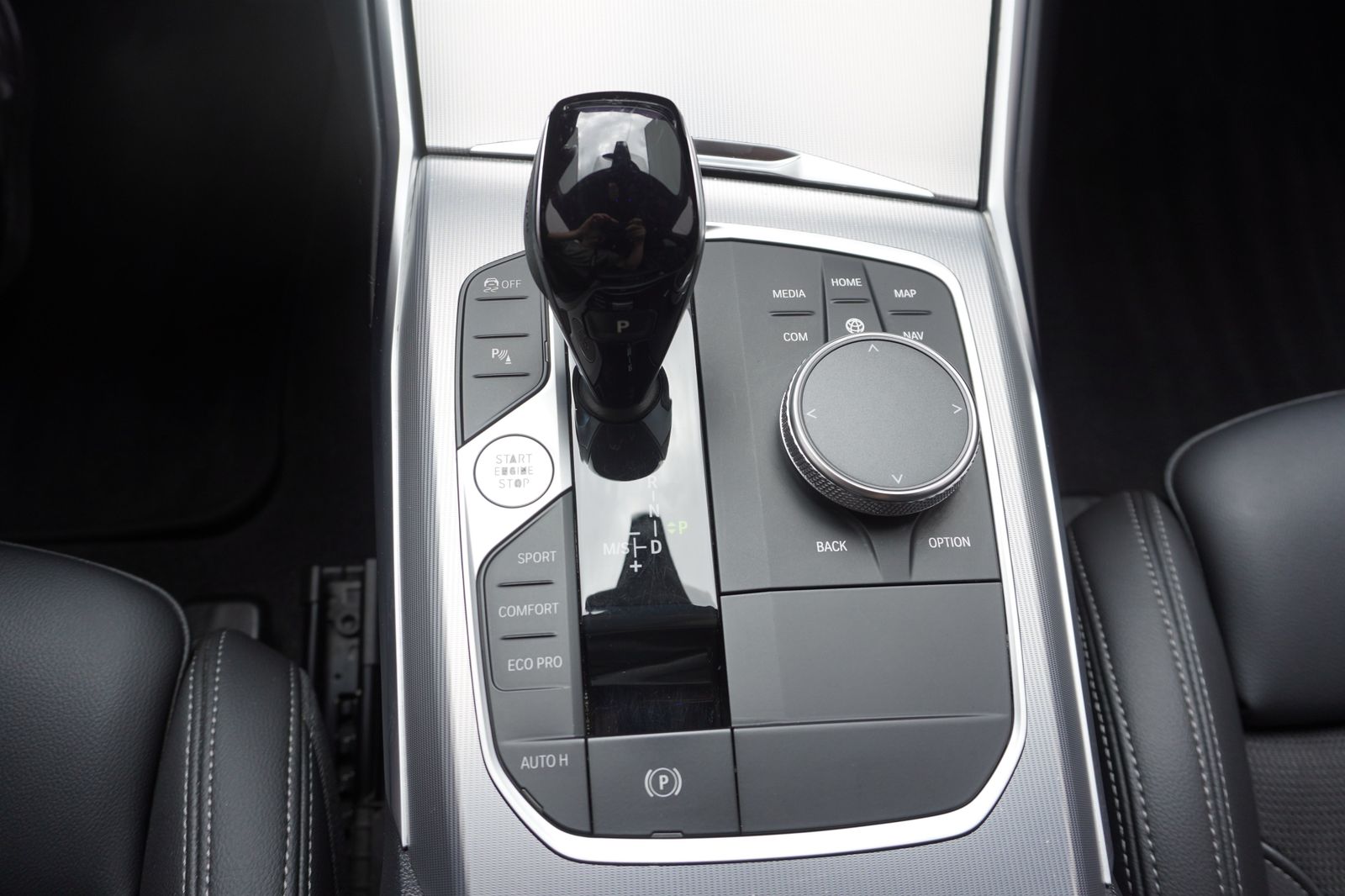 BMW 320d Touring Sport Line - Samsaru's Car Outlet