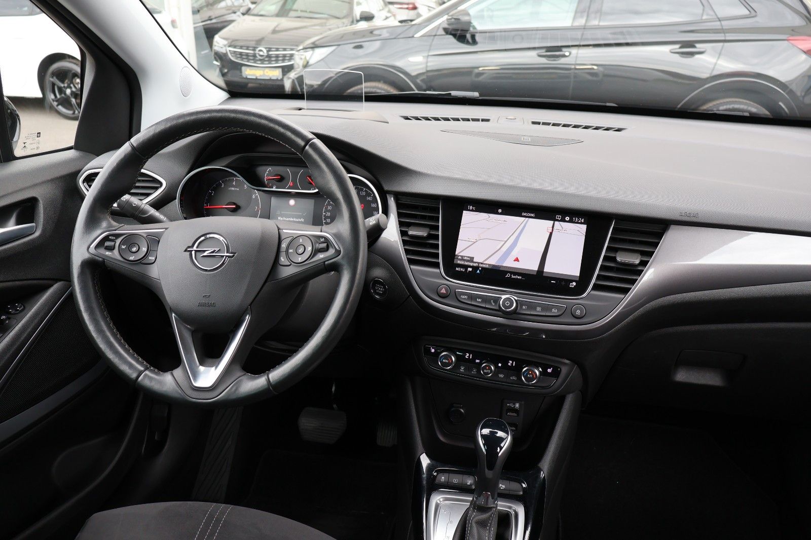 Opel Crossland 1.5 Diesel Ultimate - Samsaru's Car Outlet
