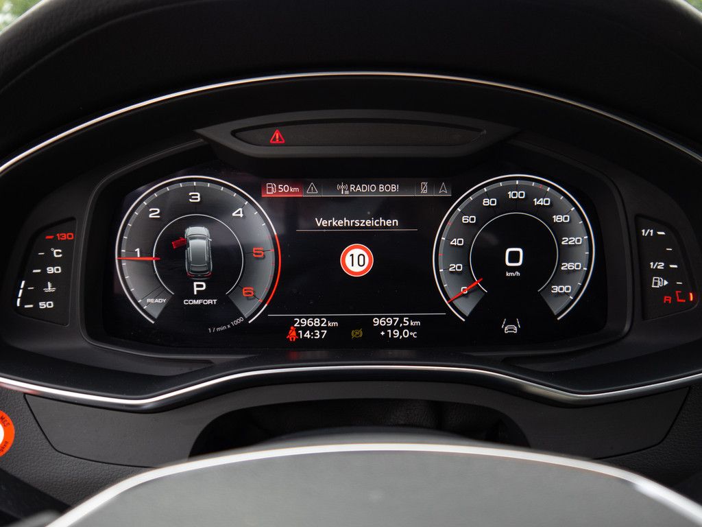 Audi A6 Avant 40 TDI quattro design - Samsaru's Car Outlet