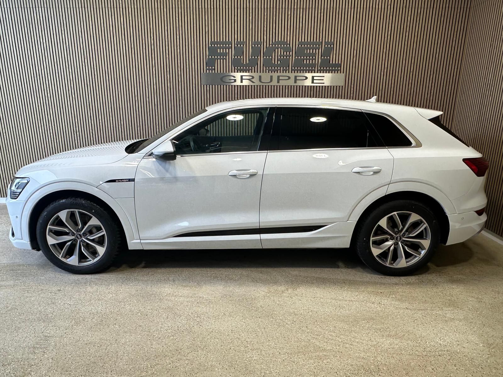 Audi e-tron 55 quattro S line 95kWh Matrix|Sport|Bang