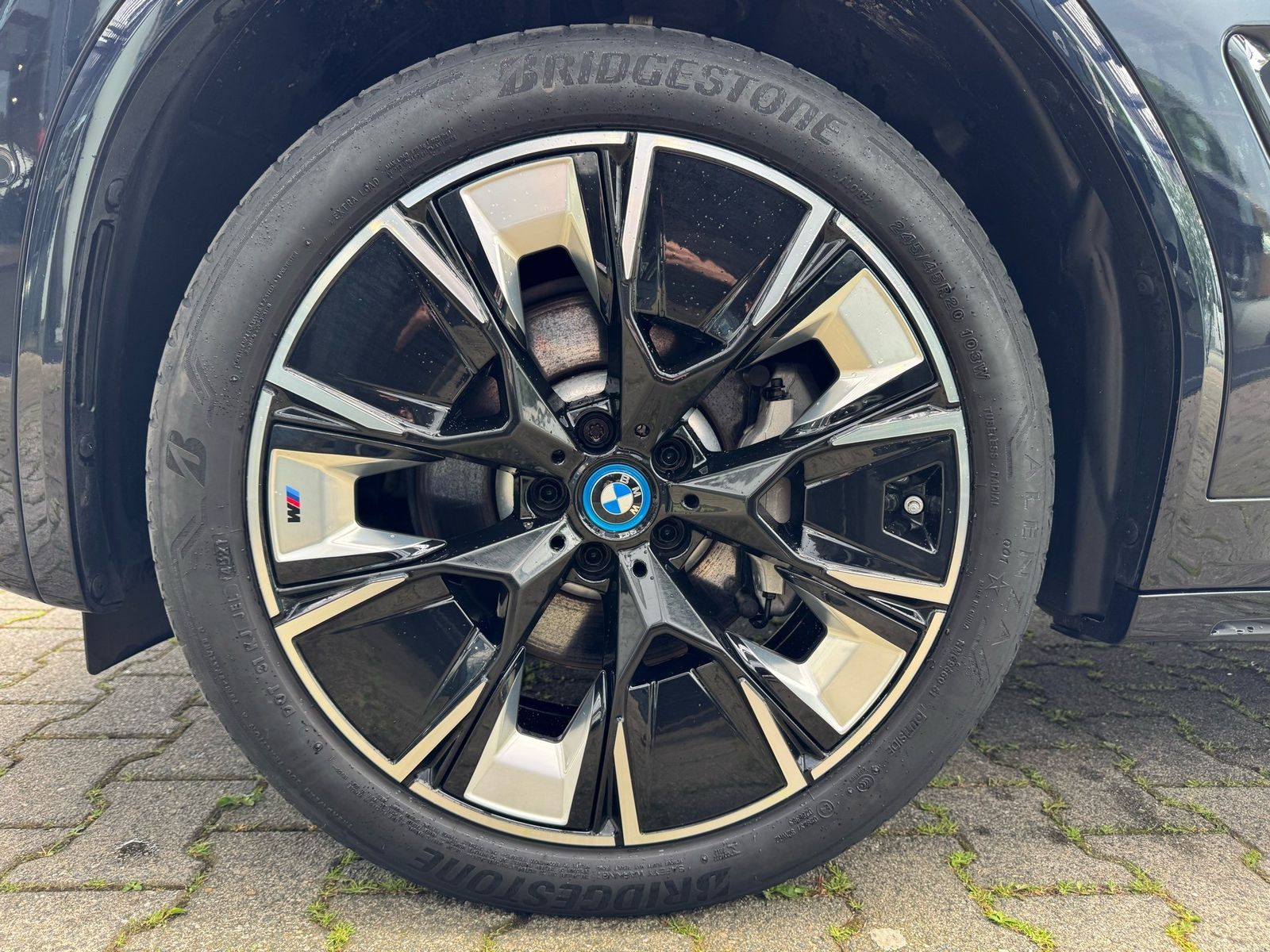 BMW iX3 M Sport AHK PANO h&k DA-Pro HuD 360° Impress
