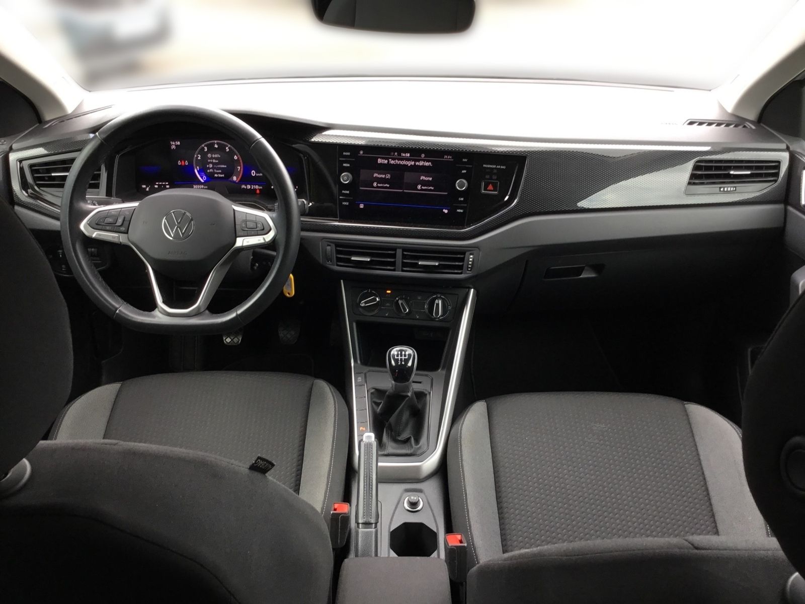 Volkswagen Taigo 1.0 TSI LIFE - Samsaru's Car Outlet