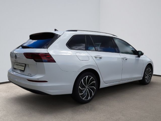 Volkswagen Golf VIII Variant 1.5 eTSI DSG - Samsaru's Car Outlet