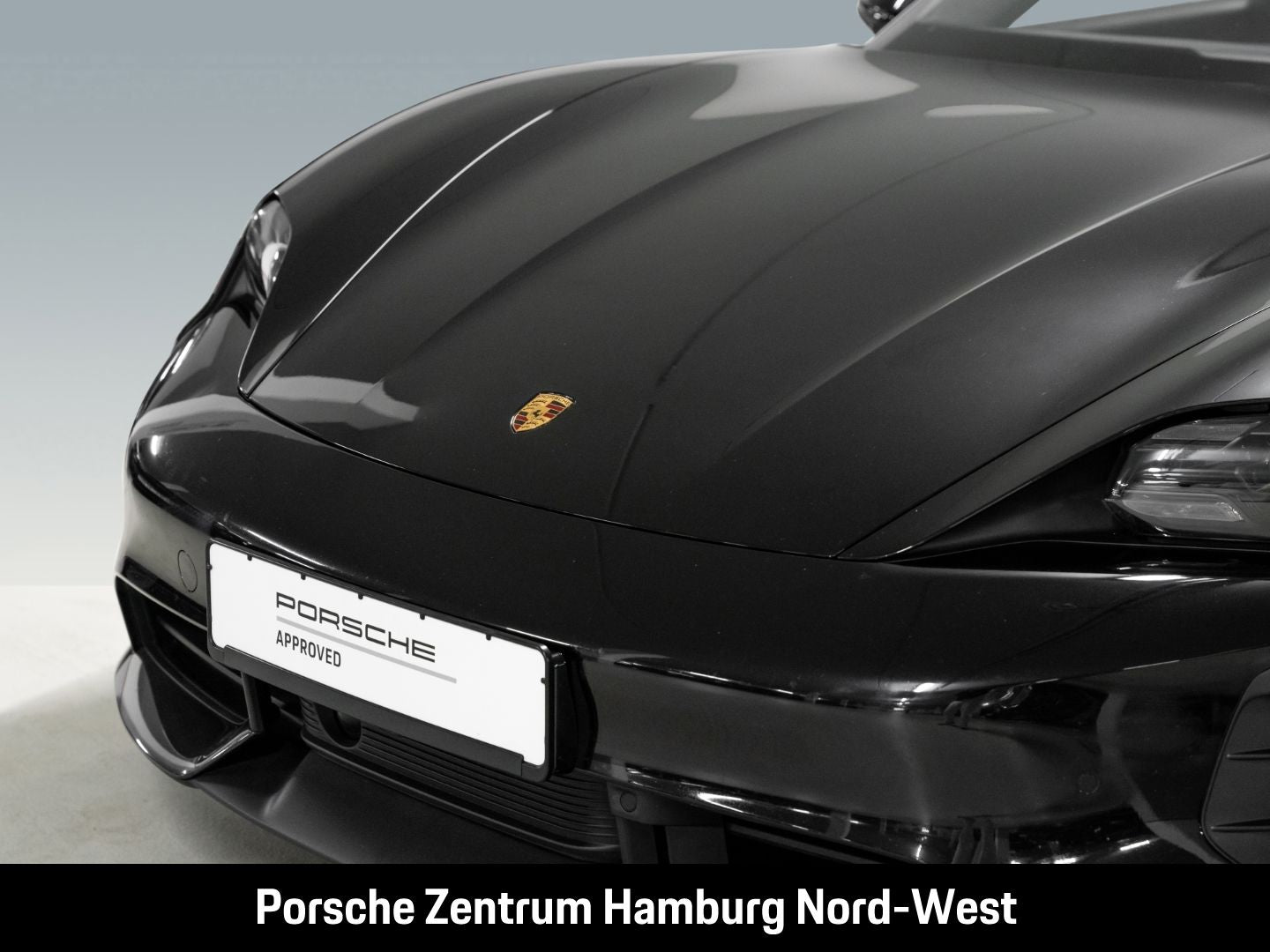 Porsche Taycan Turbo S LED-Matrix InnoDrive Head-Up