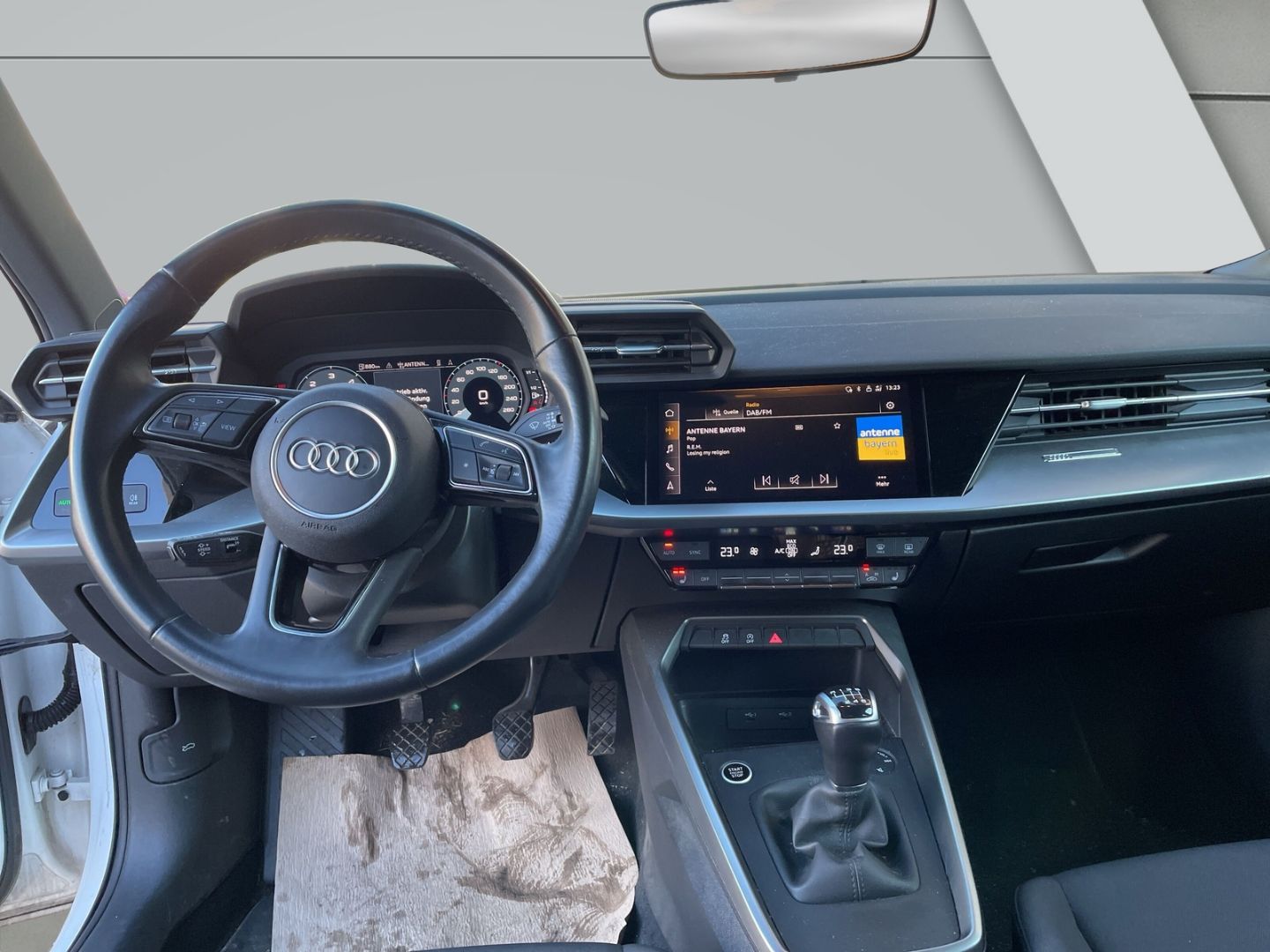 Audi A3 35 2.0 TDI Sportback - Samsaru's Car Outlet