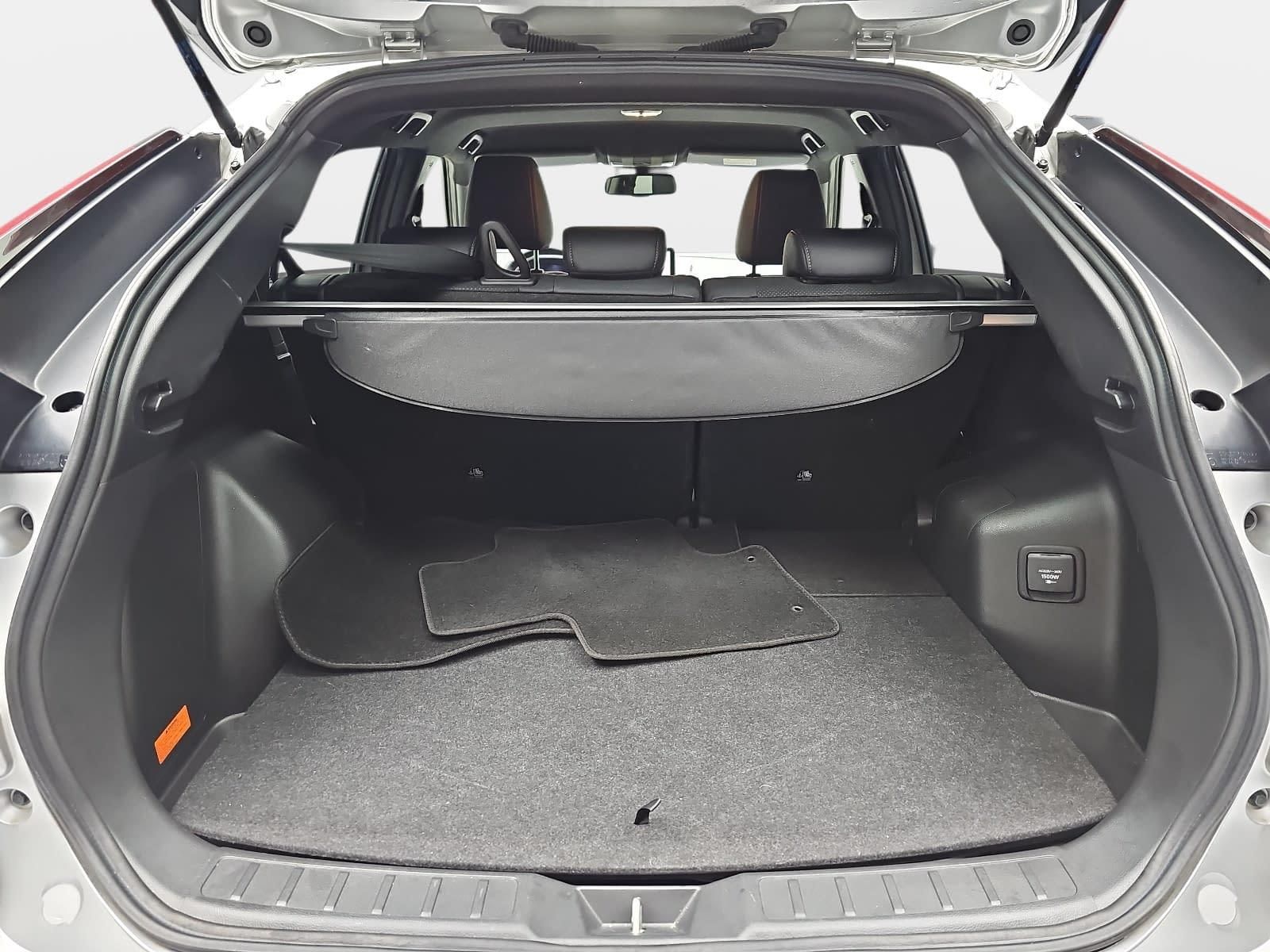 Mitsubishi ECLIPSE CROSS 2.4 MIVEC PHEV CVT SELECT NAVI LED