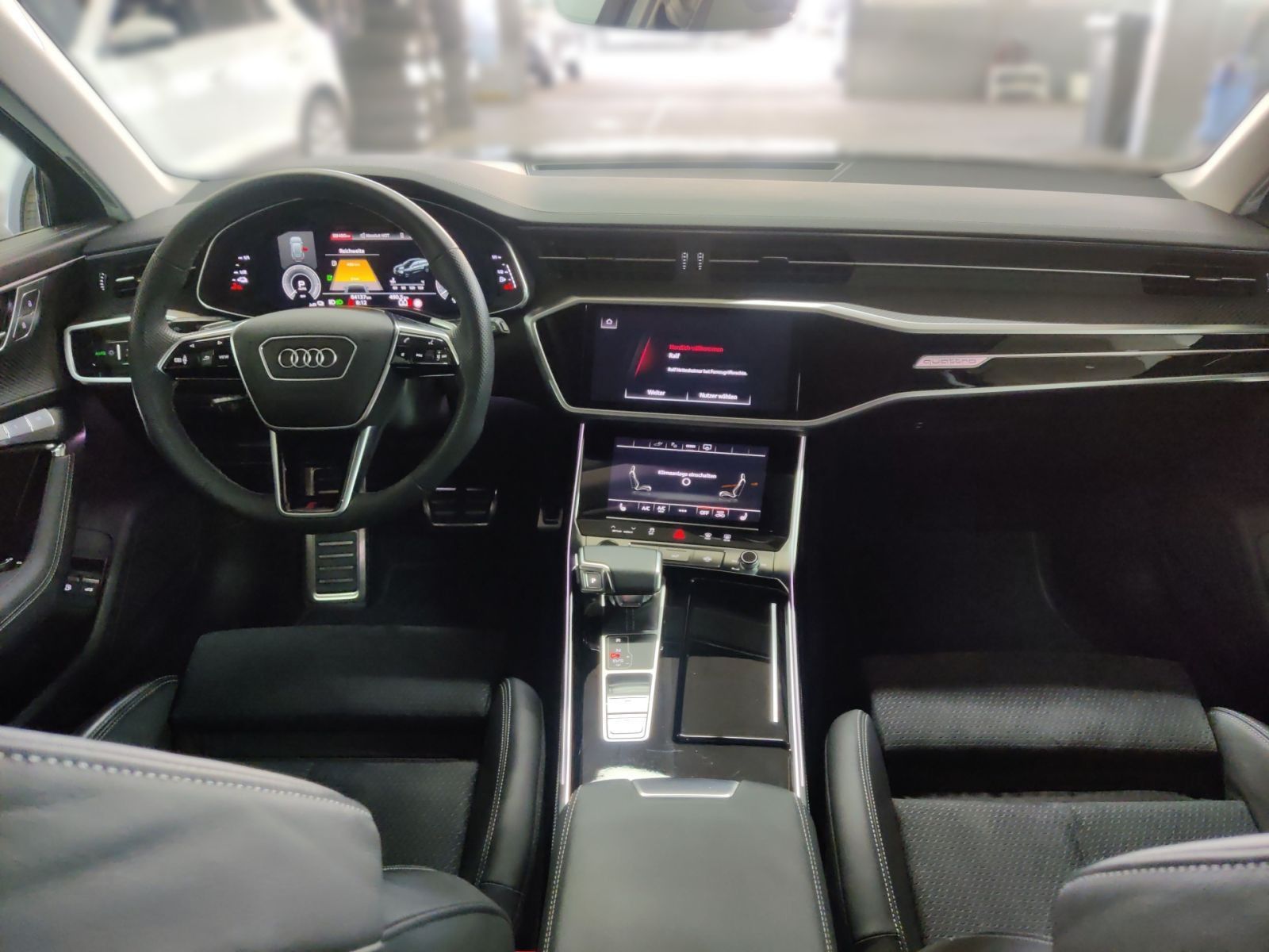 Audi A6 Avant 55 TFSI e quattro sport - Samsaru's Car Outlet