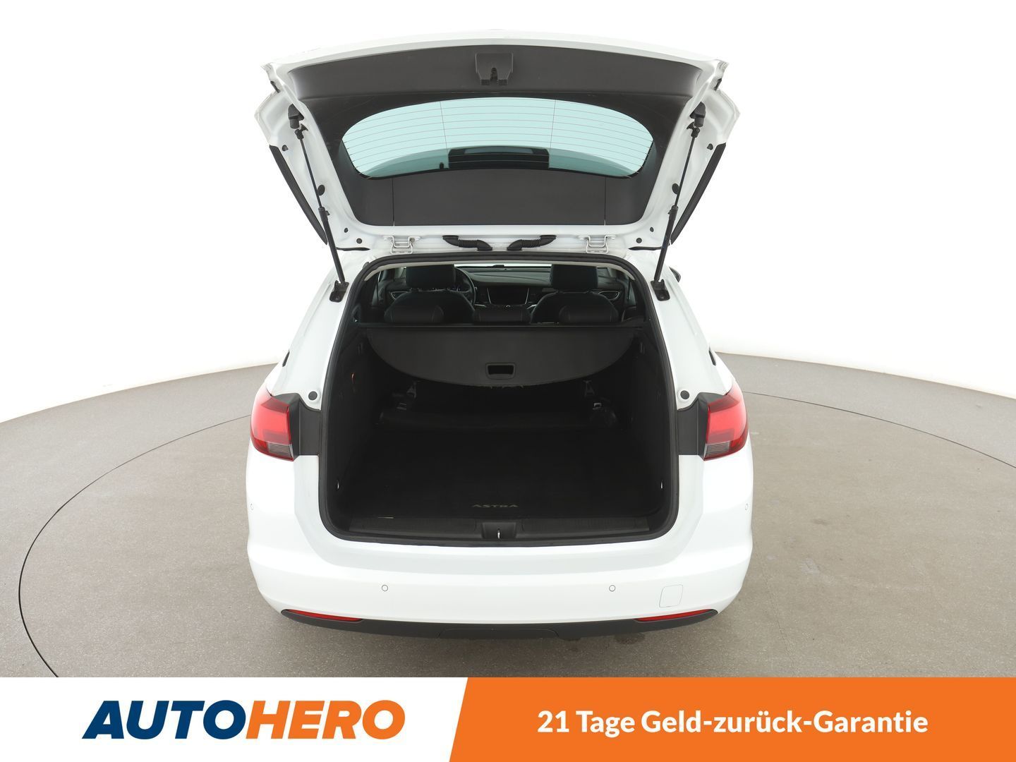 Opel Astra 1.5 CDTI Design&Tech - Samsaru's Car Outlet