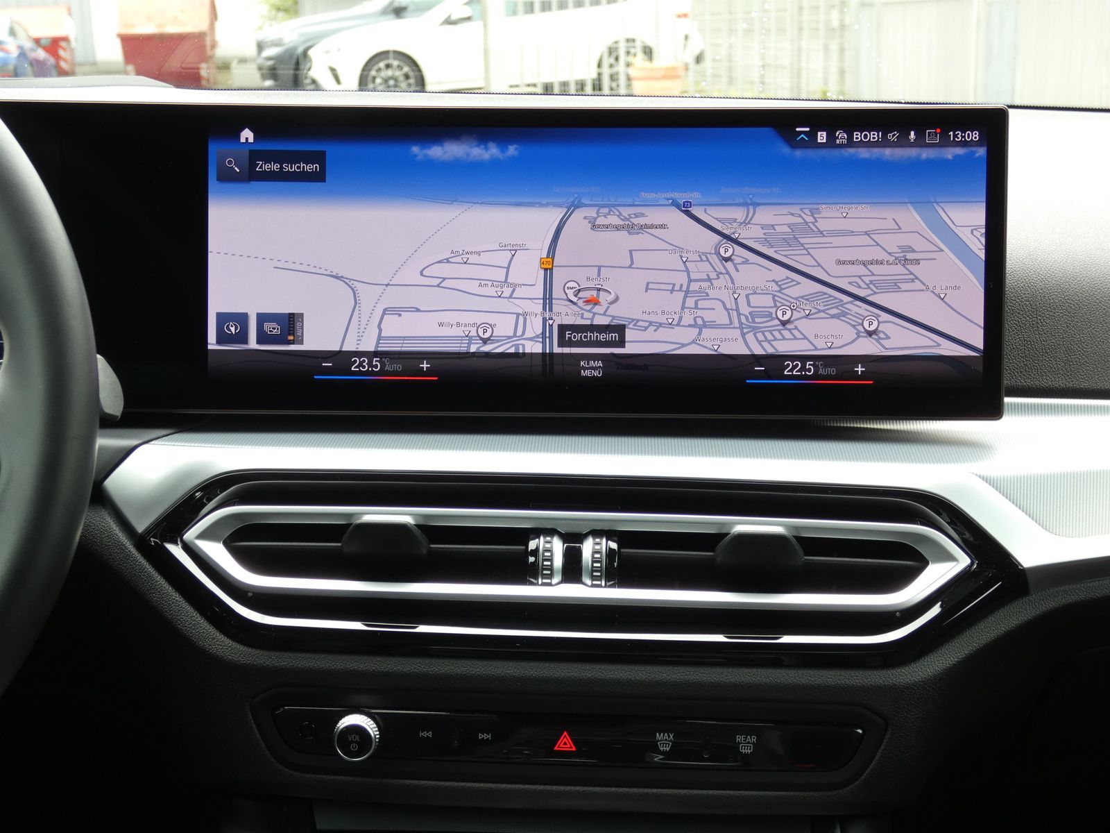 BMW 320d xDrive M Sportpaket - Samsaru's Car Outlet