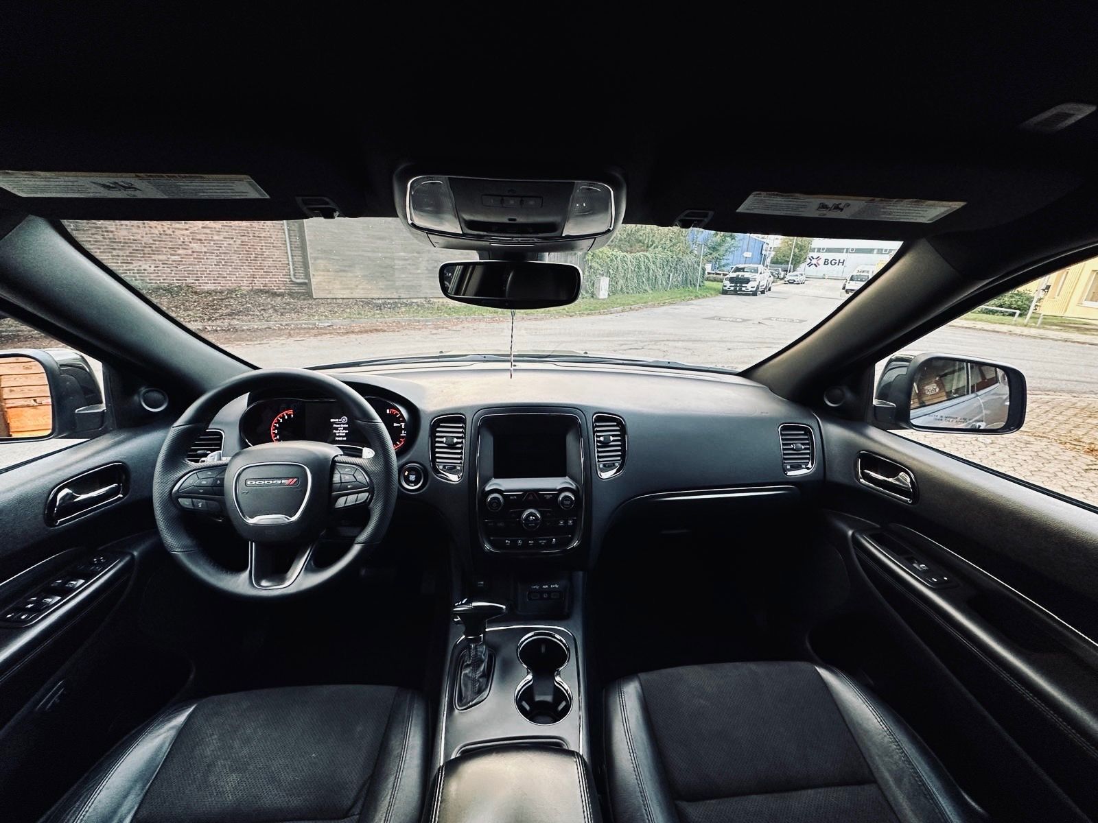 Dodge 3,6 V6*LED*PDC*LEDER*7 SITZER*20 ZOLL*NAVI*