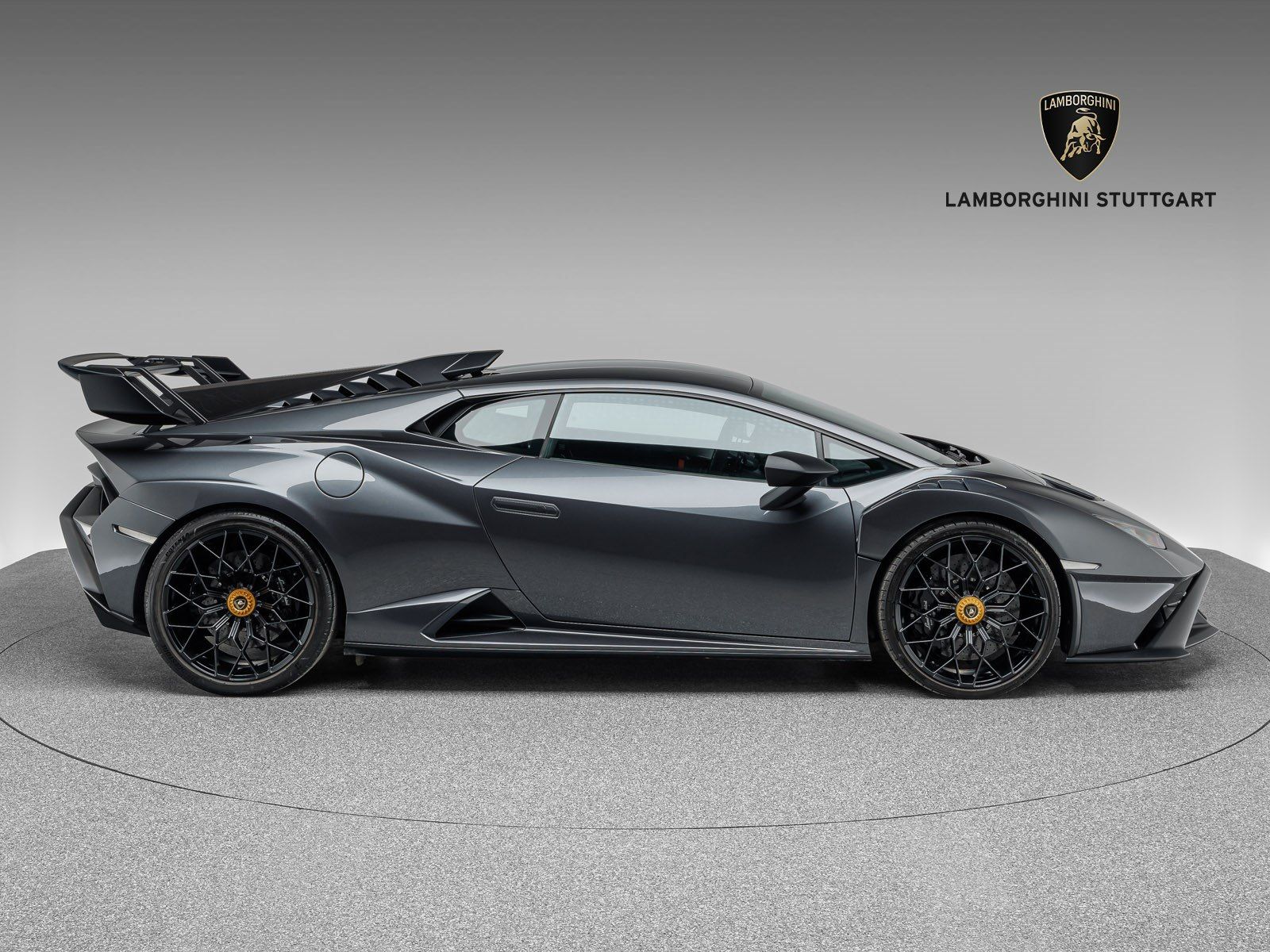 Lamborghini Huracán STO - Samsaru's Car Outlet