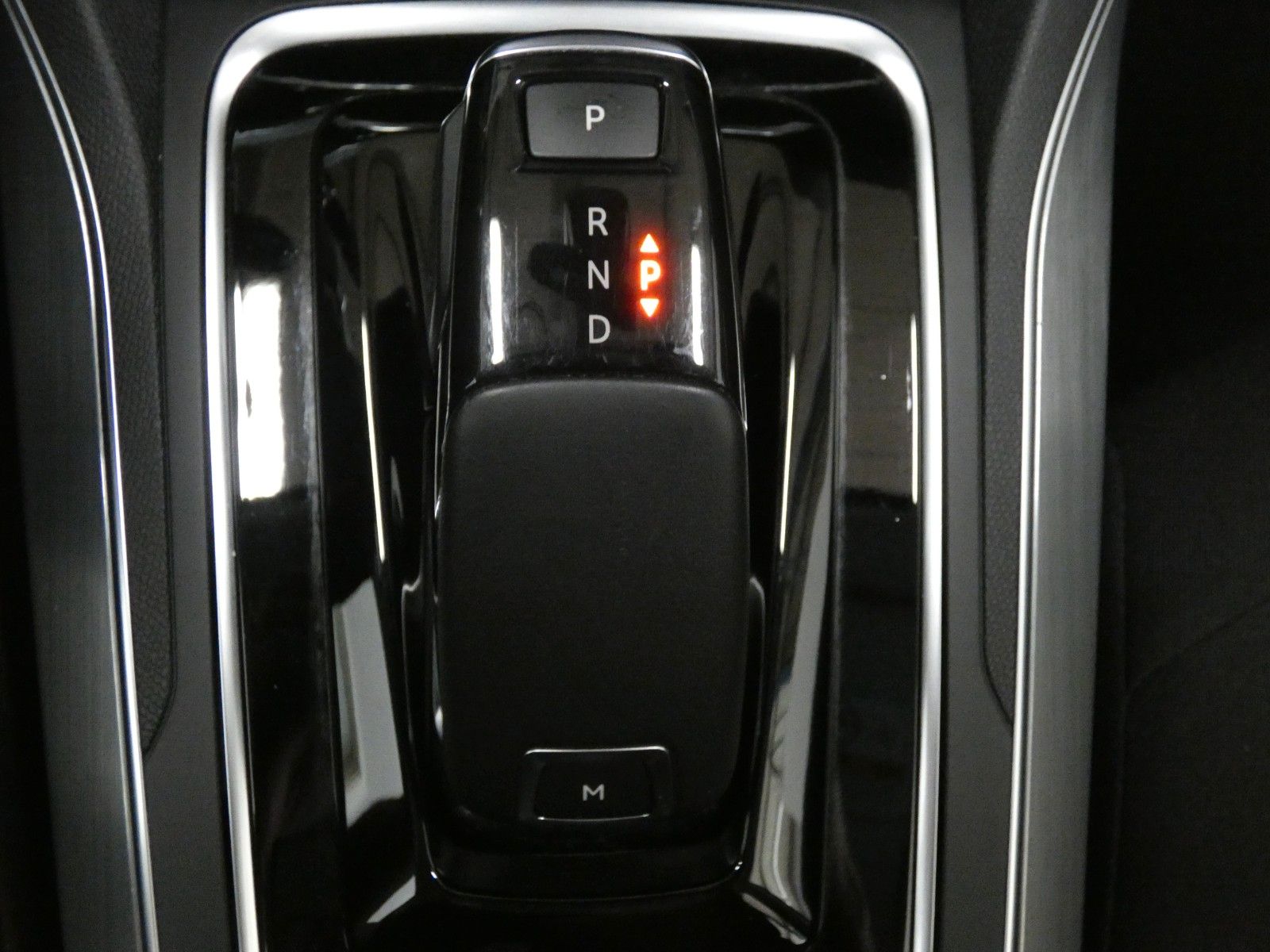 Peugeot 308 SW 1.5 HDi Active Pack - Samsaru's Car Outlet