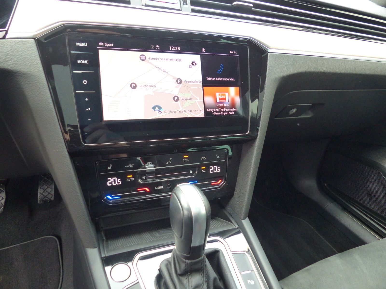 Volkswagen Passat Variant Elegance 2.0 TDI,Pano,AHK,Matrix