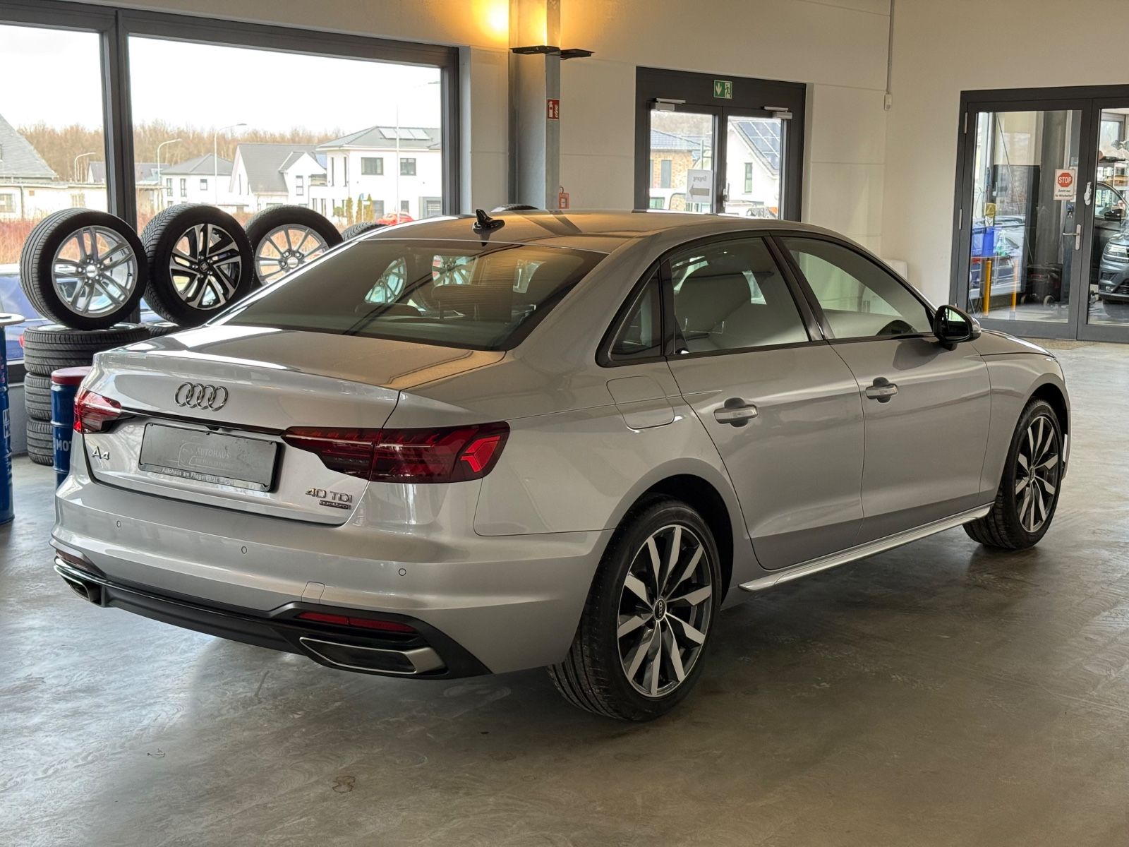 Audi A4 Lim. 40 TDI quattro advanced LED/Kam/SHZ/Temp