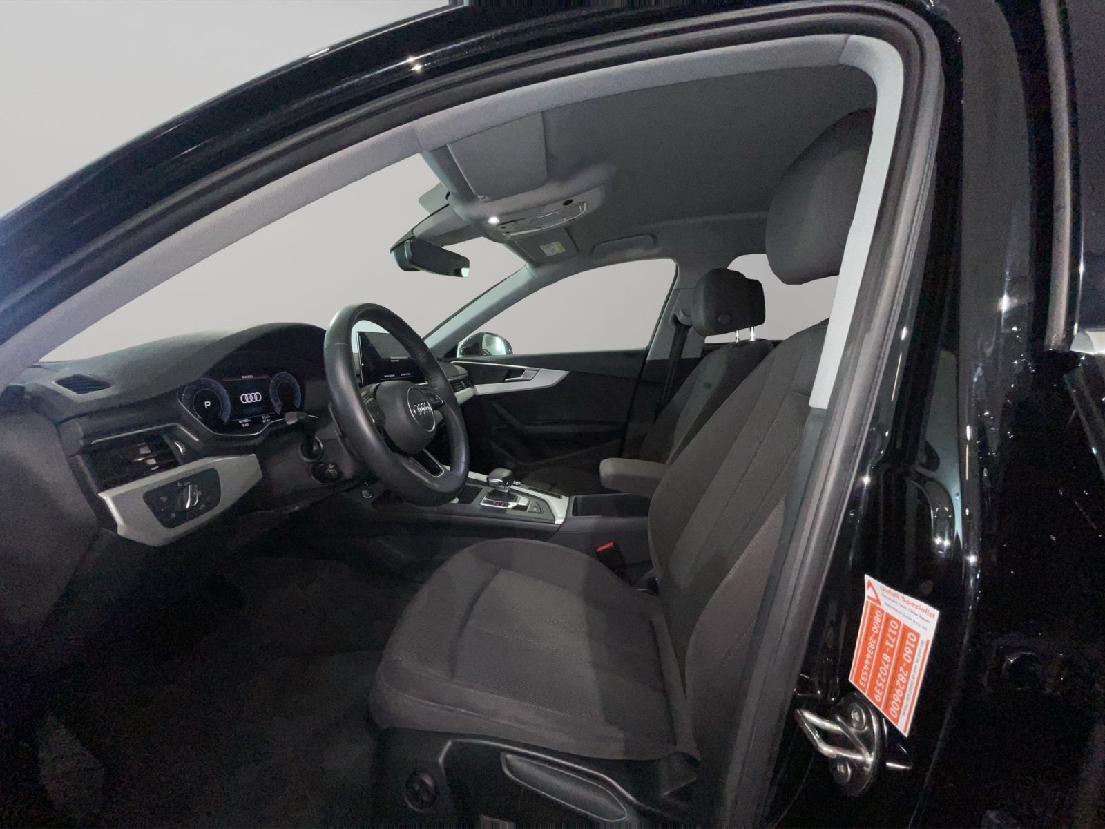 Audi A4 Avant advanced 45 TFSI quattro - Samsaru's Car Outlet