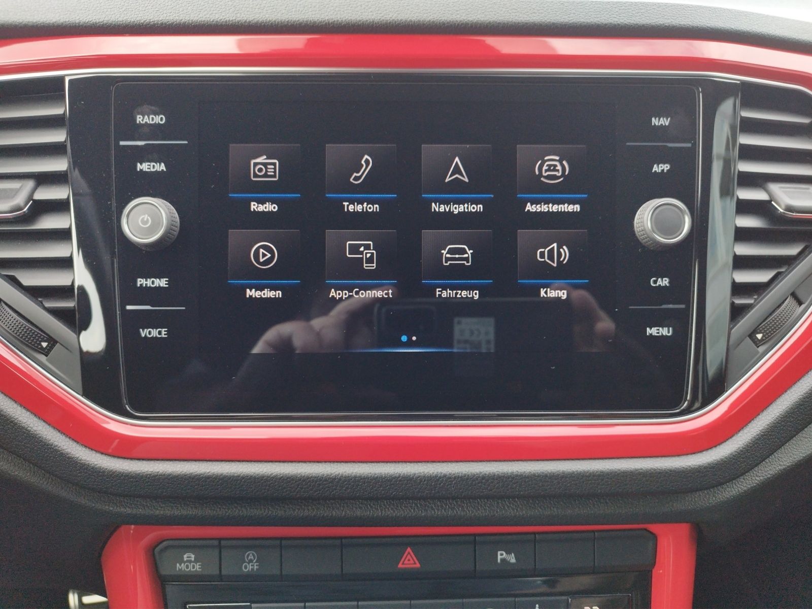 Volkswagen T-Roc Sport 1.5TSI - Samsaru's Car Outlet