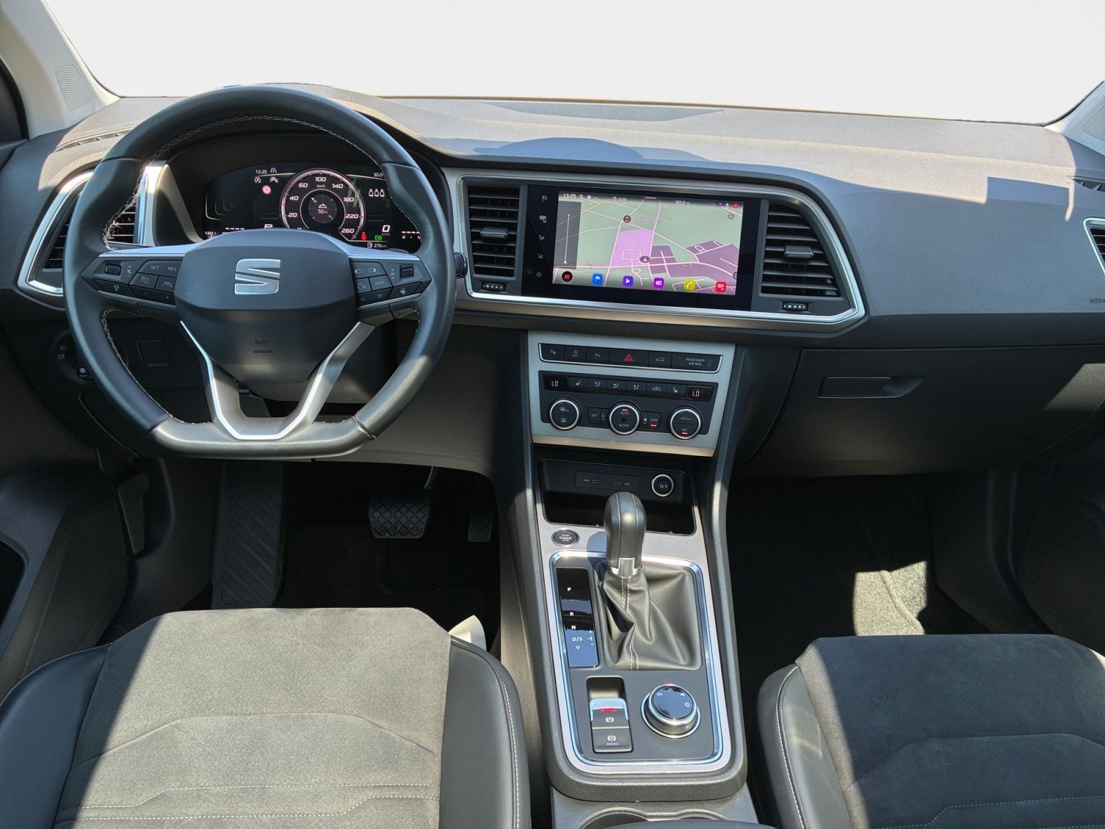 Seat Ateca 1.5 TSI DSG Xperience Navi AHK Panoramadac