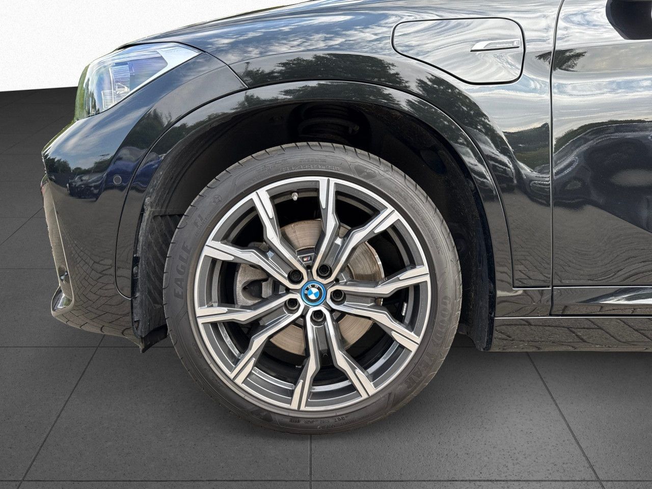 BMW X1 xDrive25e M Sport - Samsaru's Car Outlet