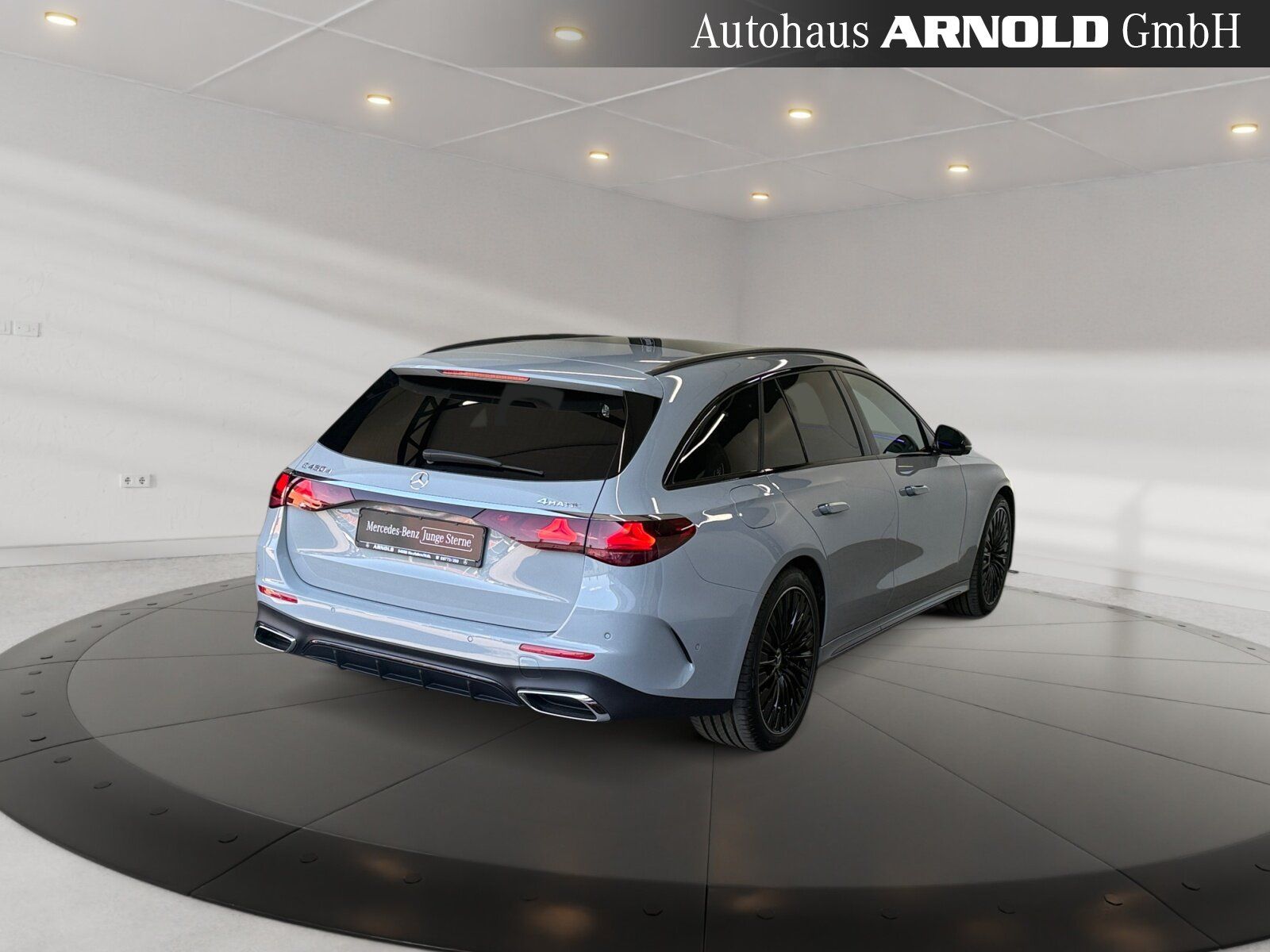 Mercedes-Benz E 450 T d 4M AMG-Line SUPERSCREEN AIRMATIC AHK !