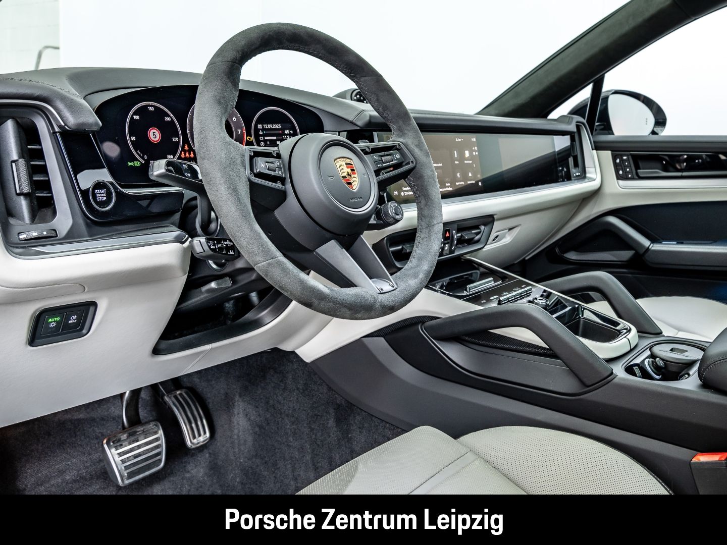 Porsche Cayenne S Coupe HD Massage PDCC InnoDrive HeadUp