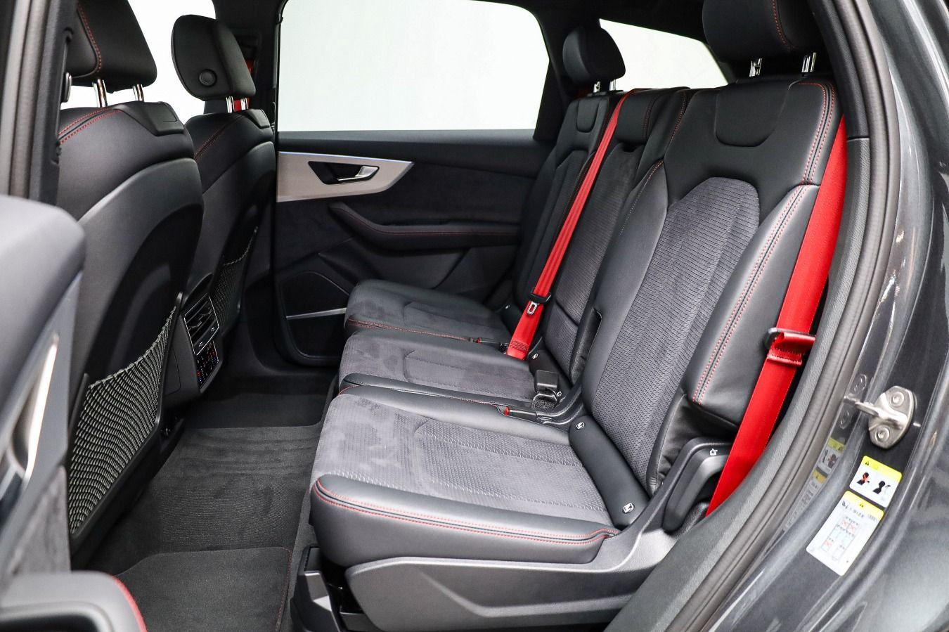 Audi Q7 S line 50 TDI quattro 7SITZER*LASER*AHK*PANO*