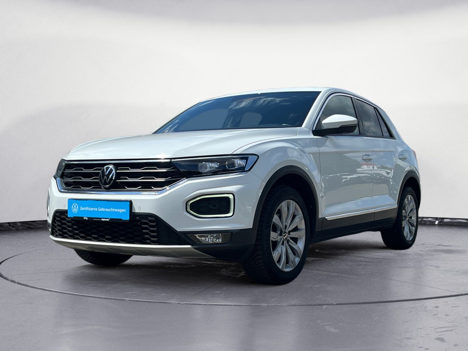 Volkswagen T-Roc 1.5 TSI ACT Sport - Samsaru's Car Outlet