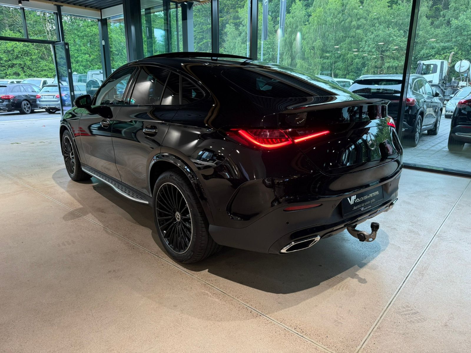 Mercedes-Benz GLC 300 d Coupe 4M/AMG/HUD/360/AHK/NIGHT/BURMEST