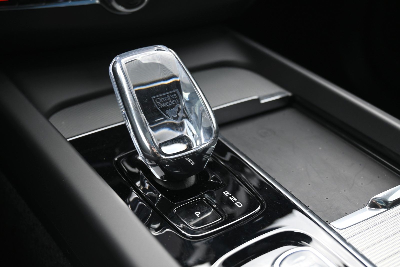 Volvo XC60 T6 RC AWD Plus Black Edition*360°*ACC*AHK