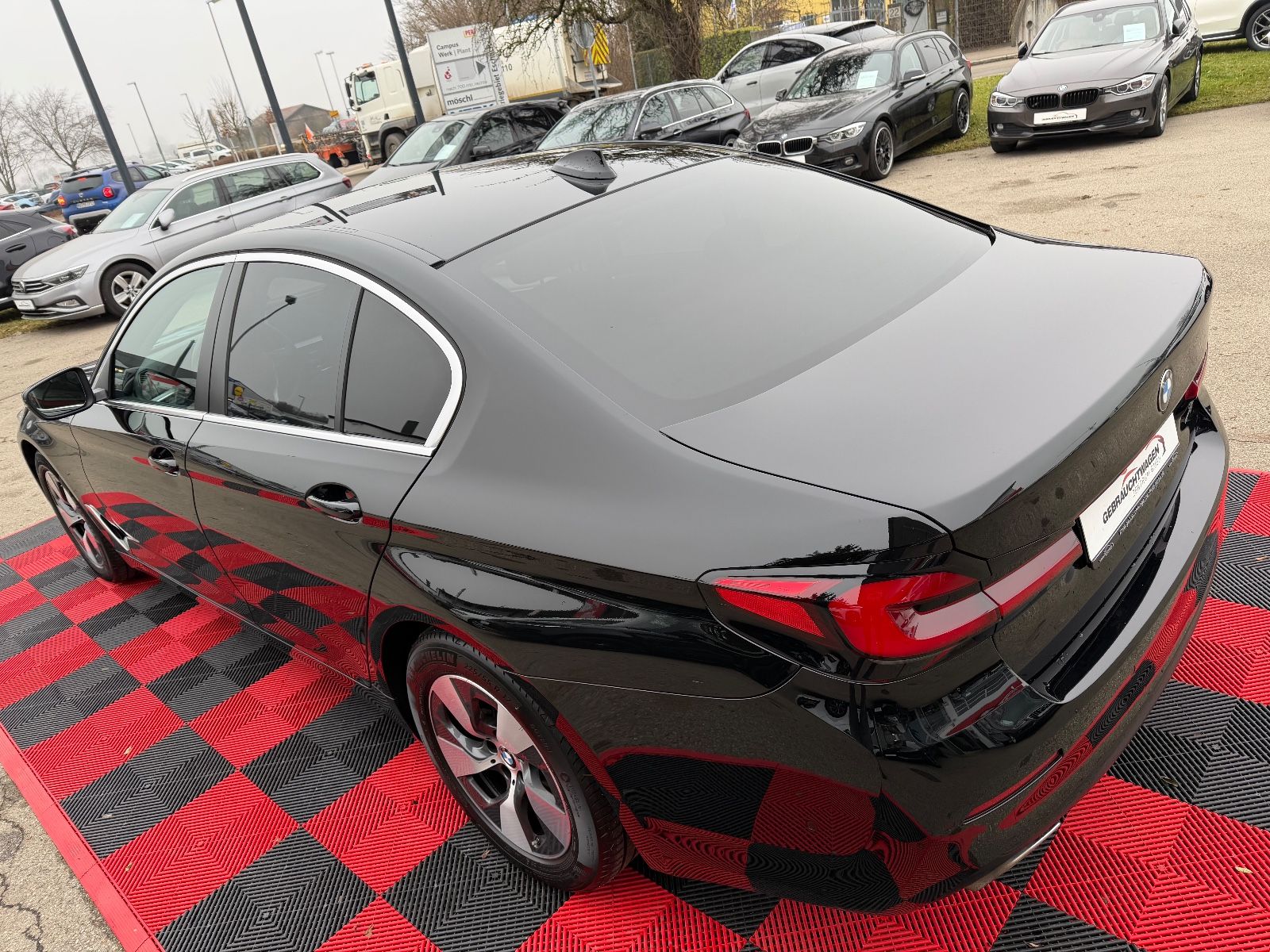 BMW 520D XDRIVE AUT.*LED*AHK*ACC*