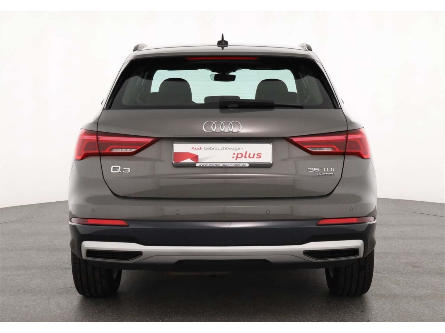 Audi Q3 35 TDI quattro advanced - Samsaru's Car Outlet