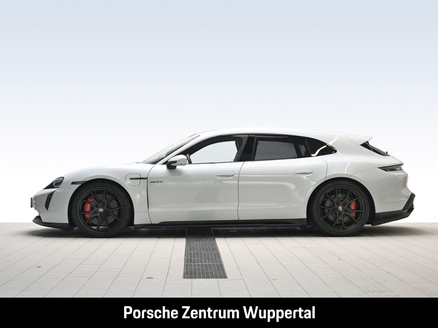 Porsche Taycan GTS Sport Turismo Burmester Sport Chrono