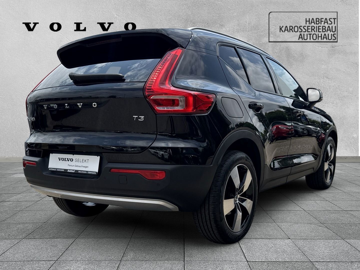 Volvo XC40 Momentum Pro 2WD T3 - Samsaru's Car Outlet