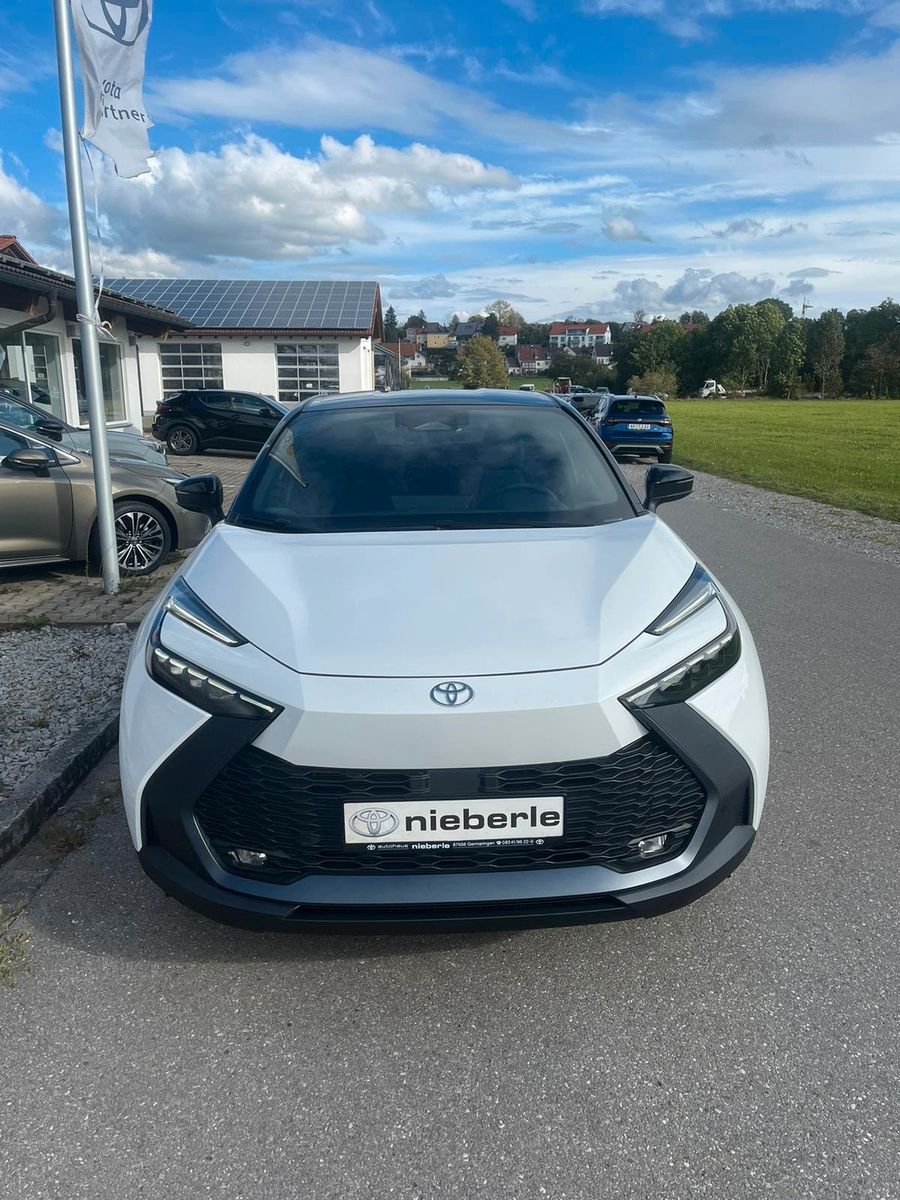 Toyota C-HR Plug-In Hybrid Teamplayer + Technik Paket