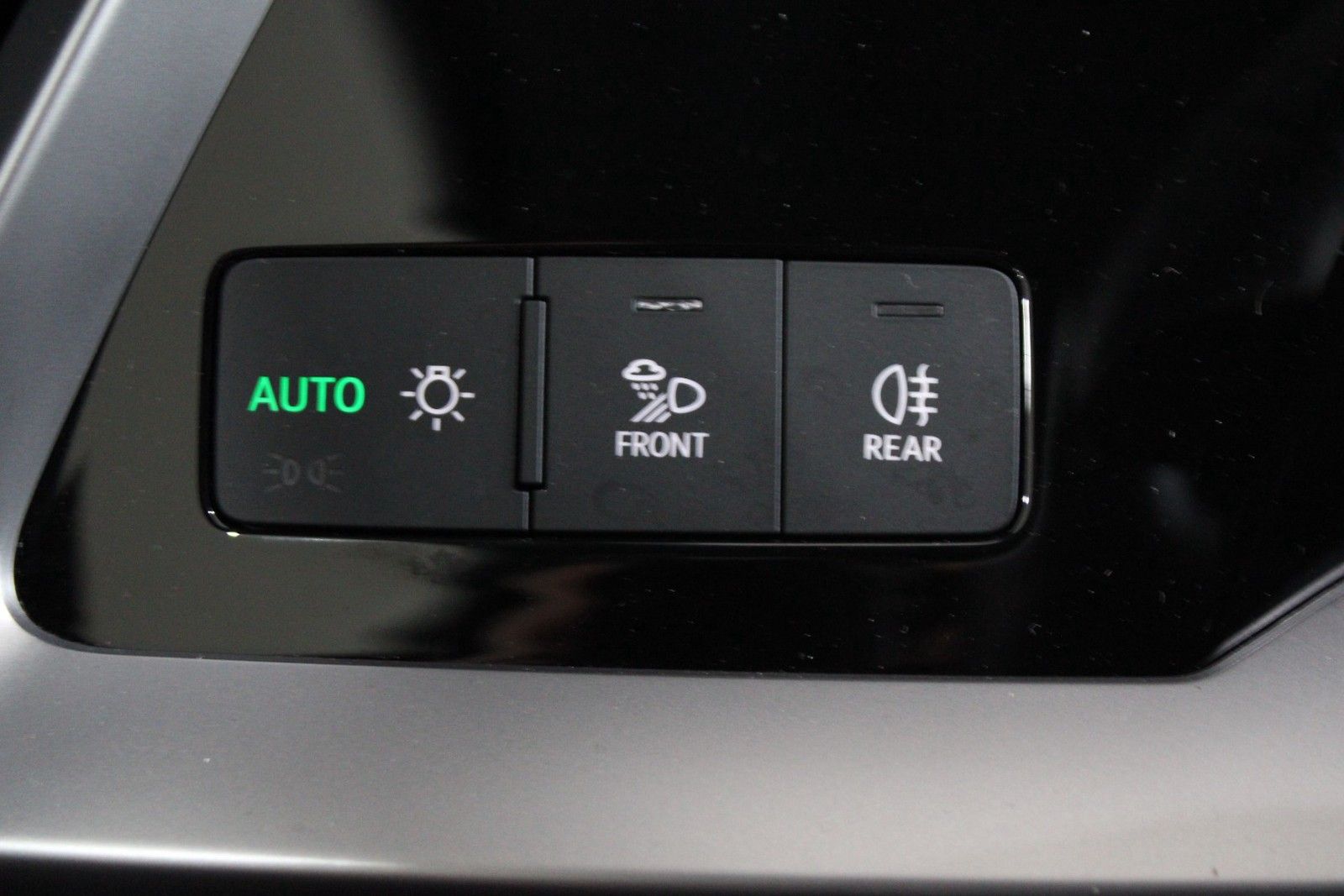 Audi A3 Sportback 35 TFSI Sport - Samsaru's Car Outlet