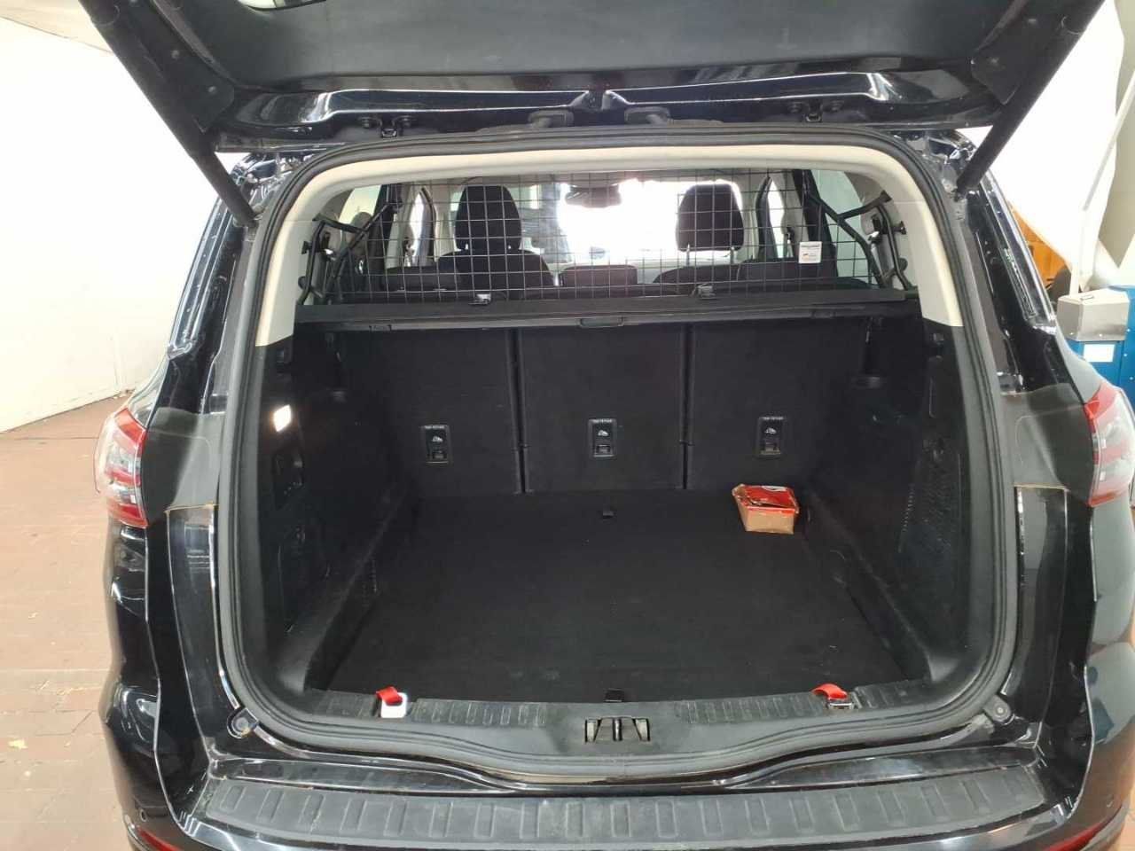 Ford S-Max 2.0 EcoBlue Titanium AHK SpoSi ACC BLIS