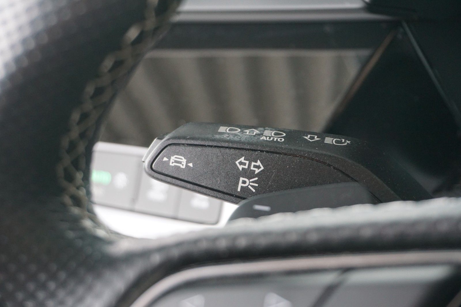 Audi A3 Sportback 45 TFSI e S line - Samsaru's Car Outlet