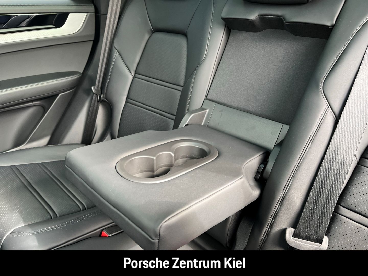 Porsche Cayenne E-Hybrid BOSE Panoramadach InnoDrive