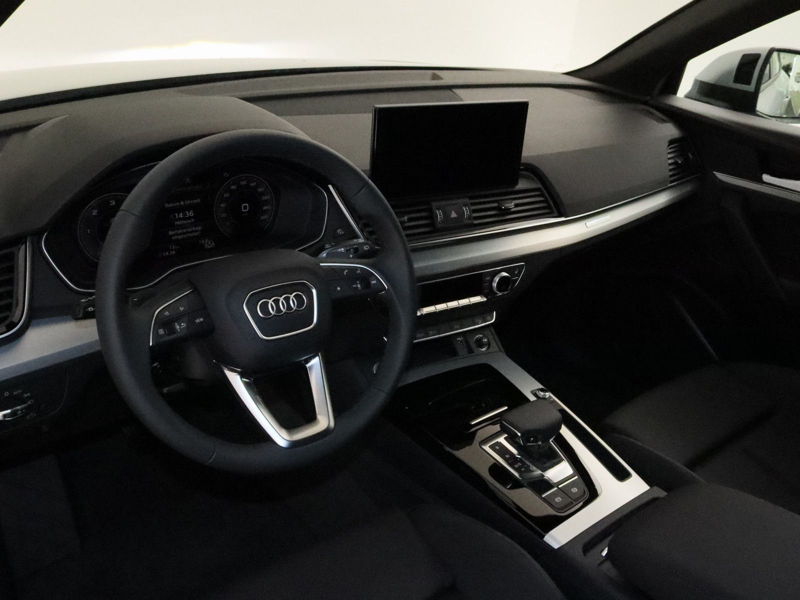 Audi Q5 40 TDI quattro S line AHK MATRIX-LED ACC SHZ